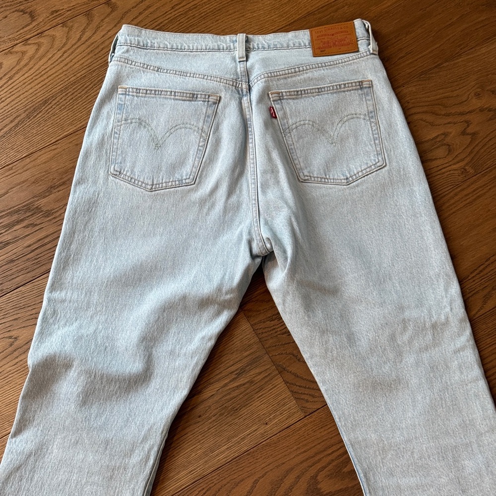 Levi’s 501 Light Blue Women's Jeans - Size 32 - Picture 5 of 8